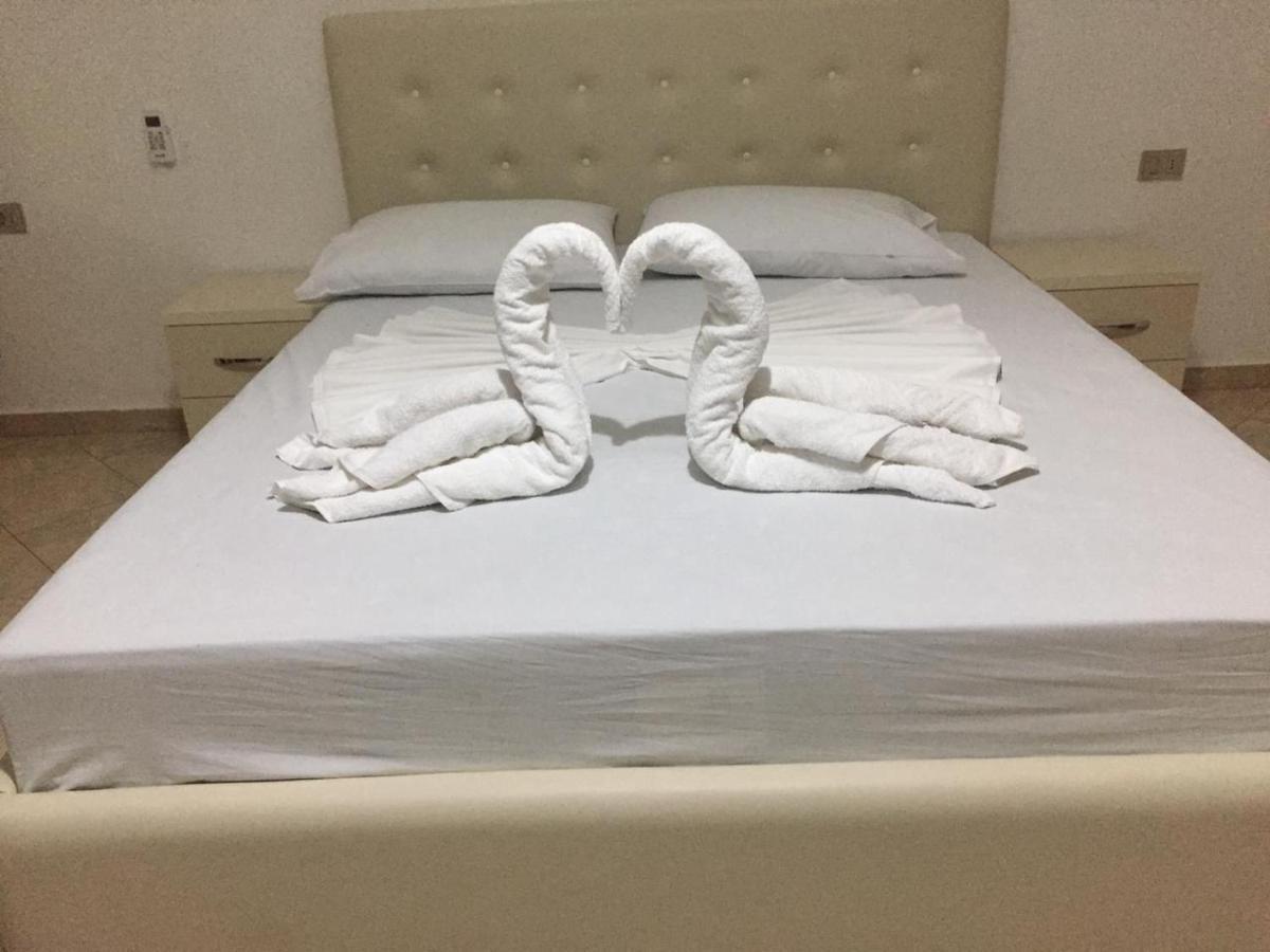 Hotel Belle Vue Dhërmi Kültér fotó