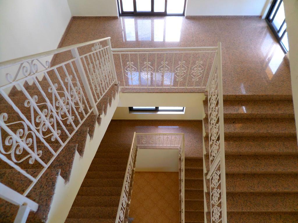 Hotel Belle Vue Dhërmi Kültér fotó